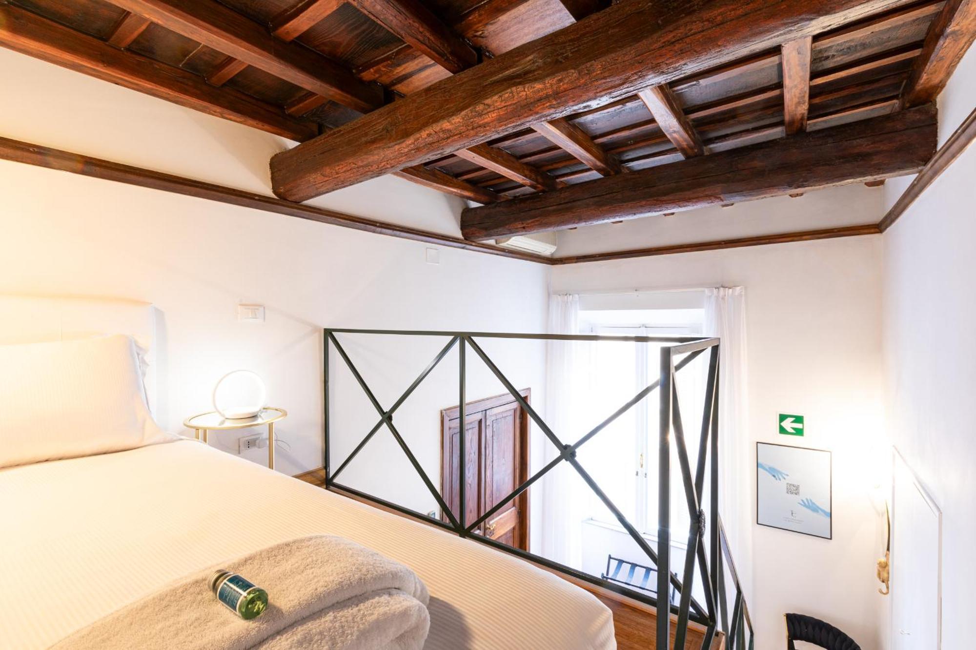 Spanish Steps Exclusive - Collection Roma