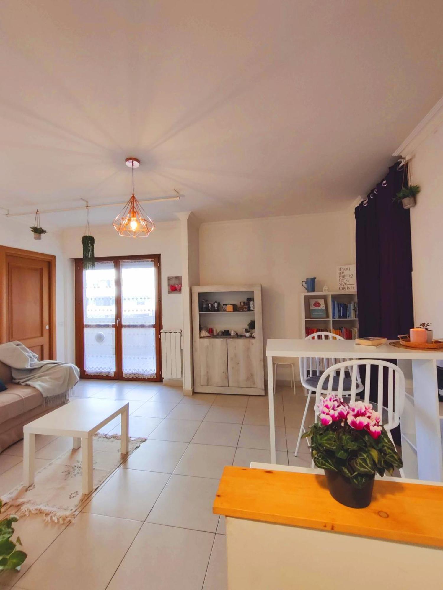 Apartamento Marika's Cozy With Large Balcony *