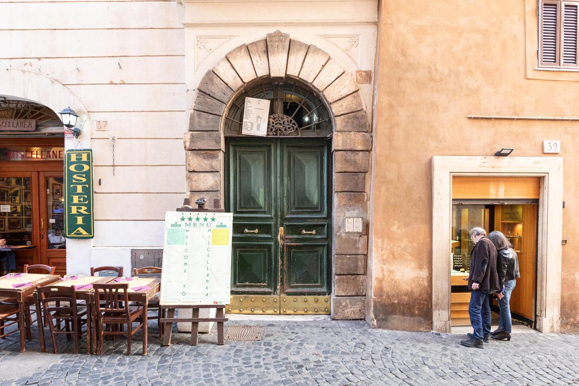 Con Terrazzino Al Pantheon * Roma