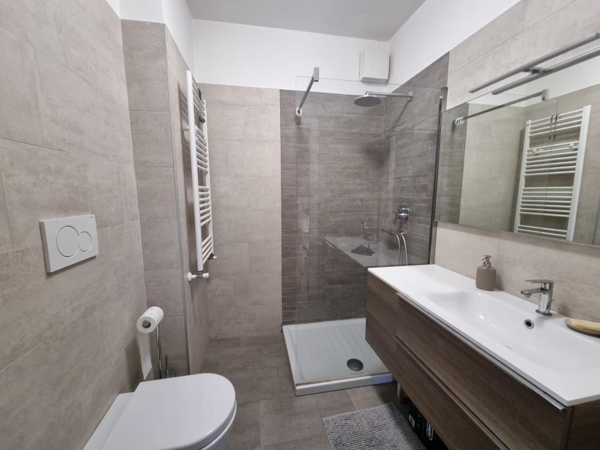 Modern - Starhouse Roma