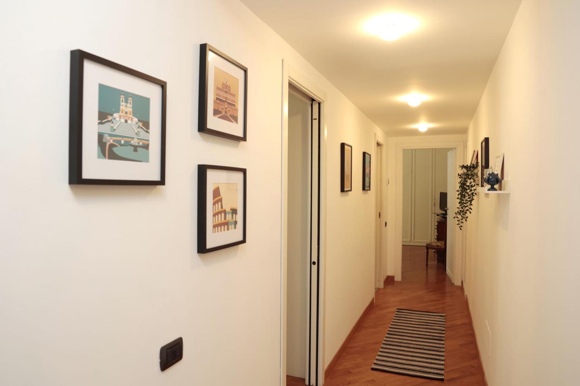 Luminoso E Accogliente Con Giardino - Battistini Appartamento Roma