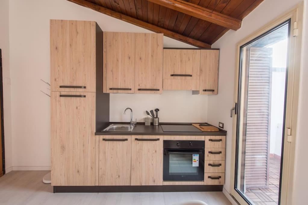 San Peter's - Cosy Renovated Penthouse * Rome