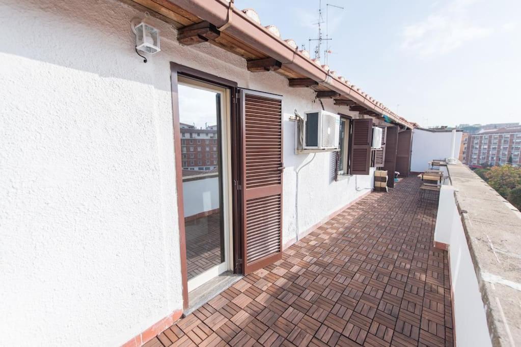 Apartment San Peter's - Cosy Renovated Penthouse Rome