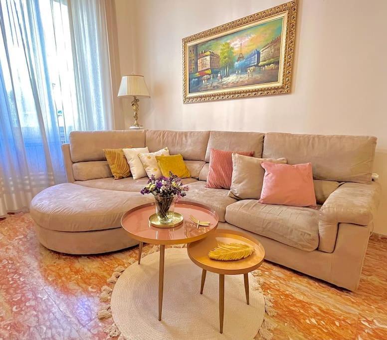 Elegant House In Appartamento