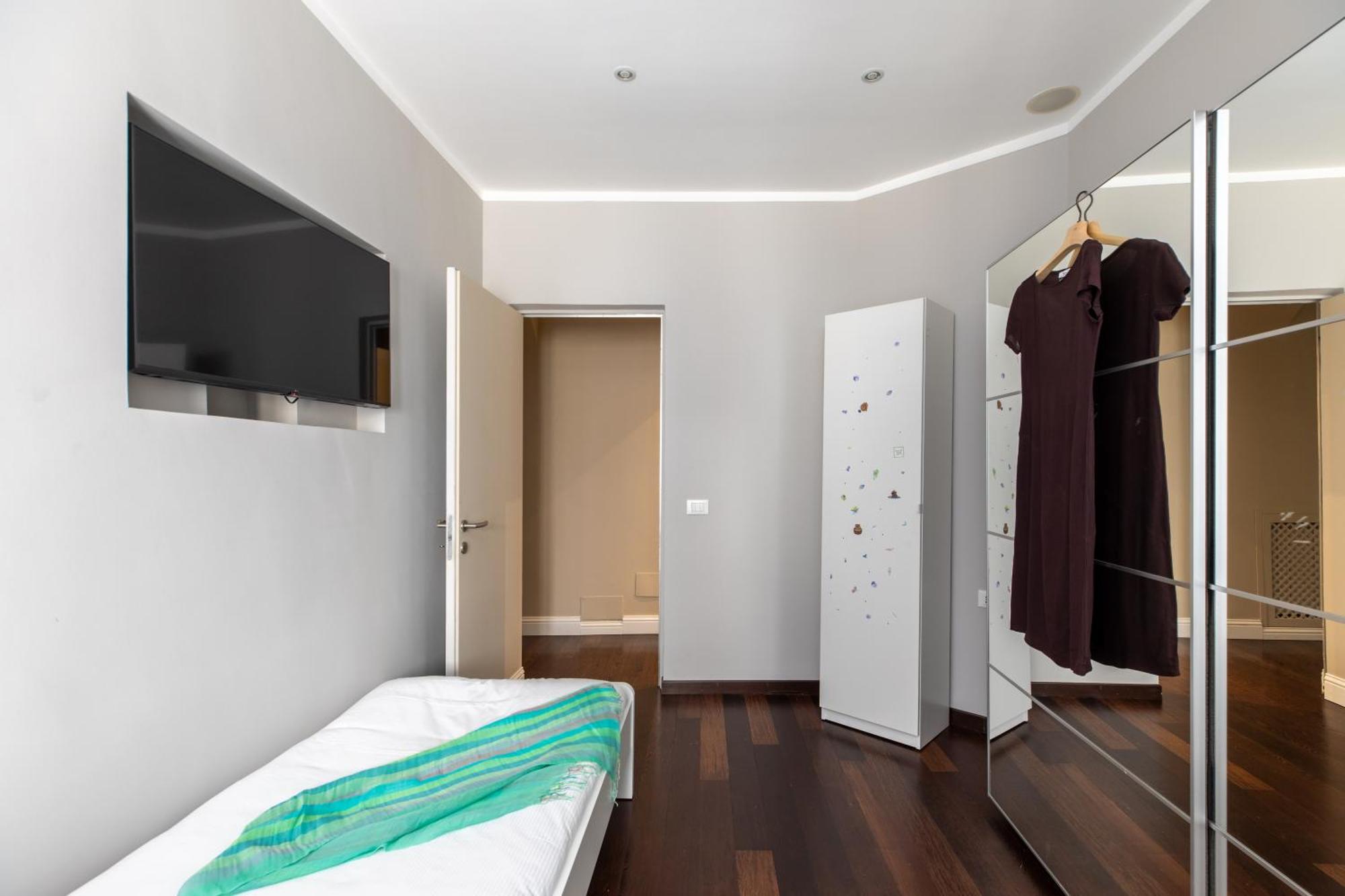 Iflat Contemporary Elegance In The Heart Of Apartamento