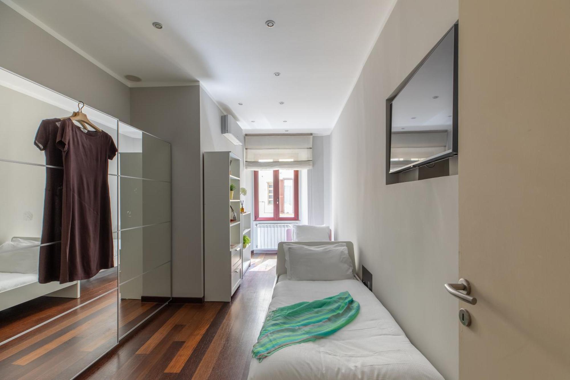 Iflat Contemporary Elegance In The Heart Of