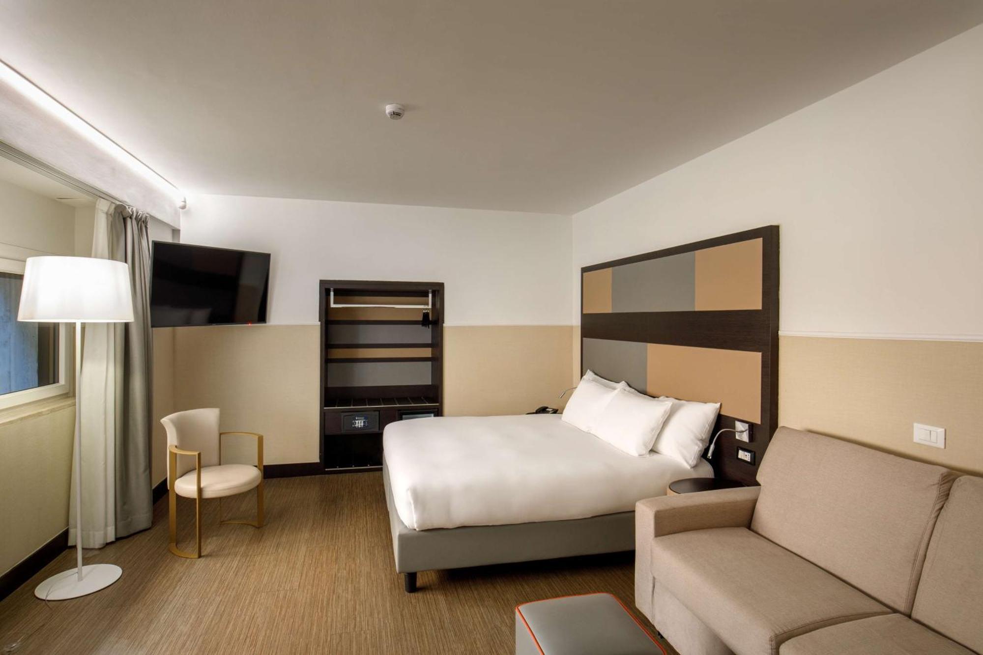 Hotel Cosmopolita 4*
