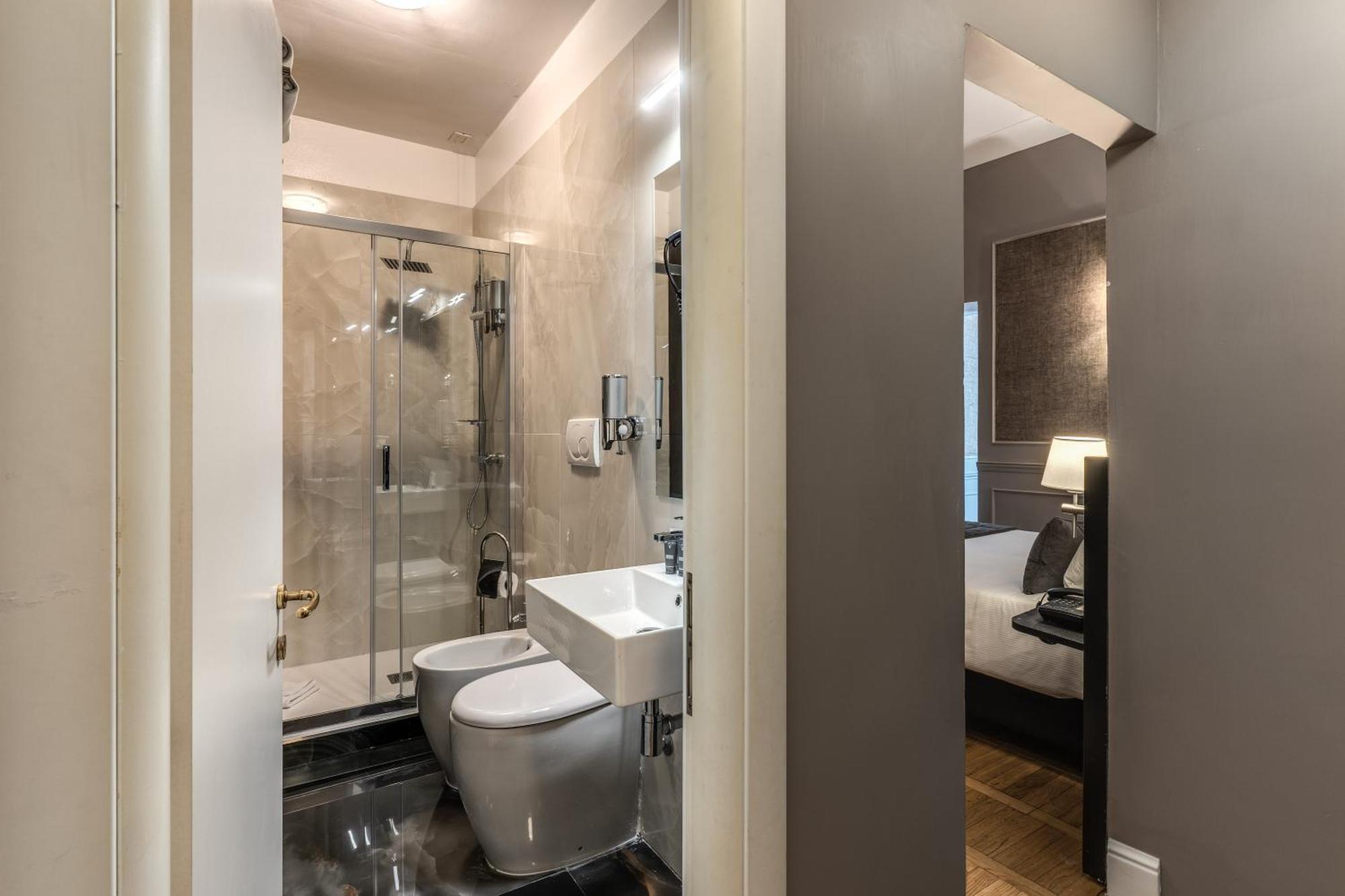 Relais Fontana Di Trevi Hotel