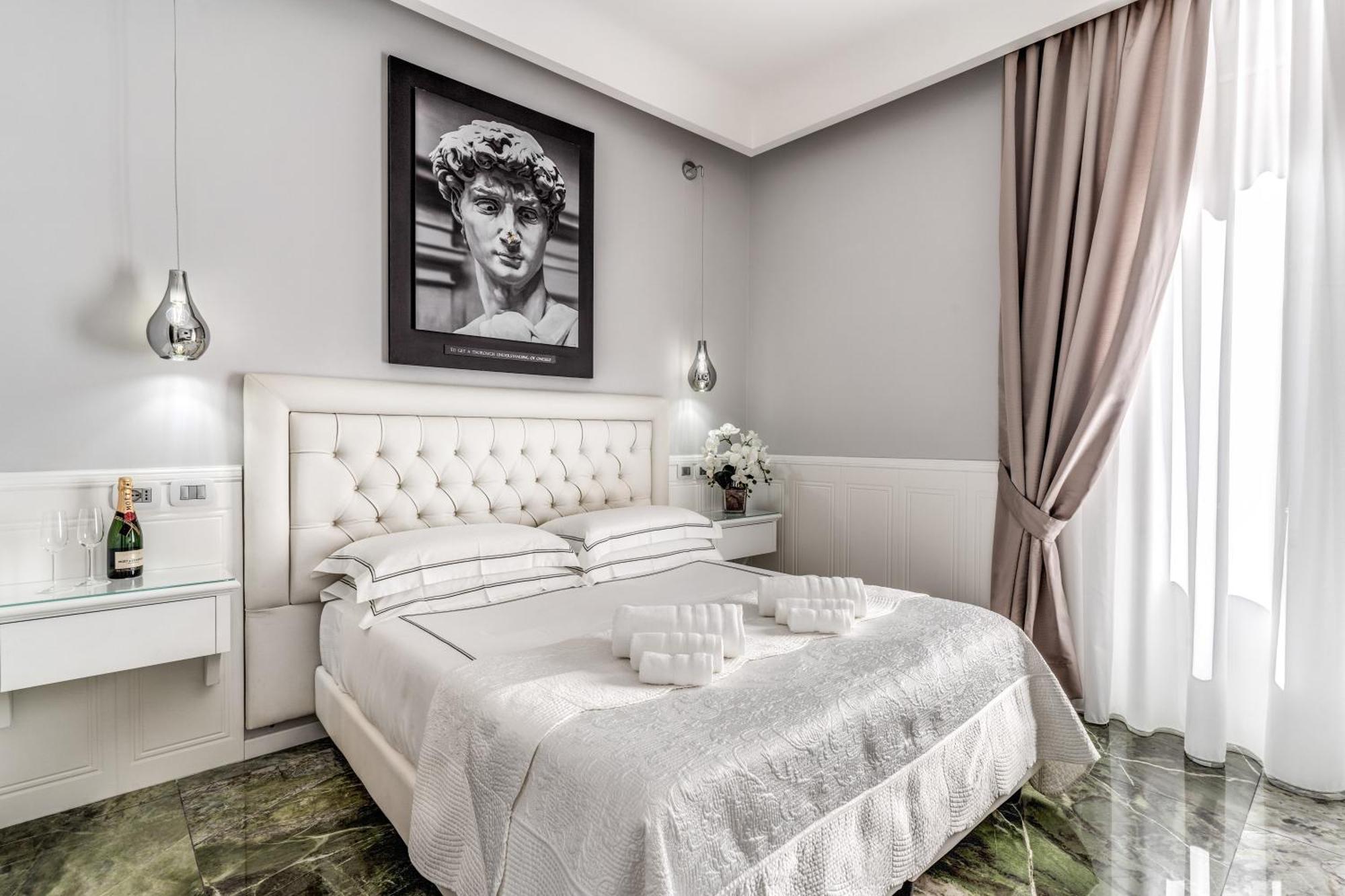 Gjestgiverier Rome55 - Piazza Di Spagna
