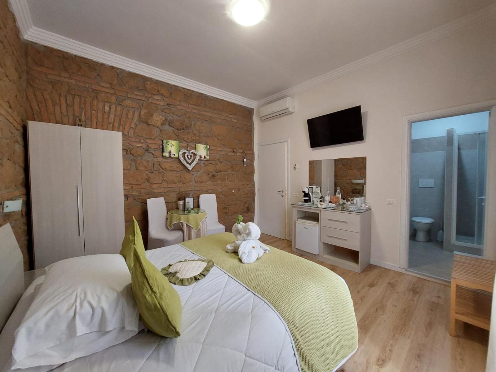 Freedom Bed & Breakfast 2*