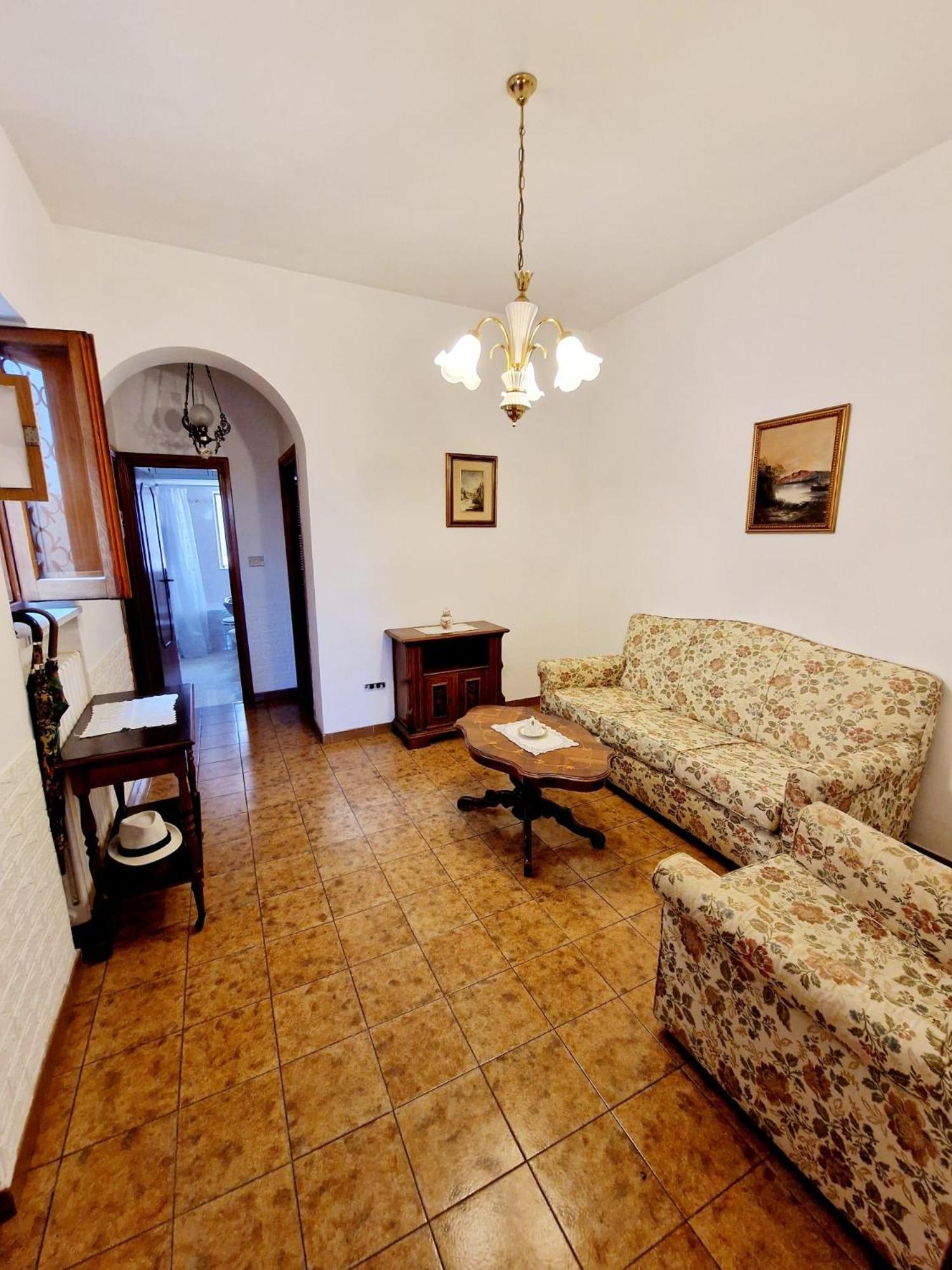 Appartamento-castro Pretorio * Roma