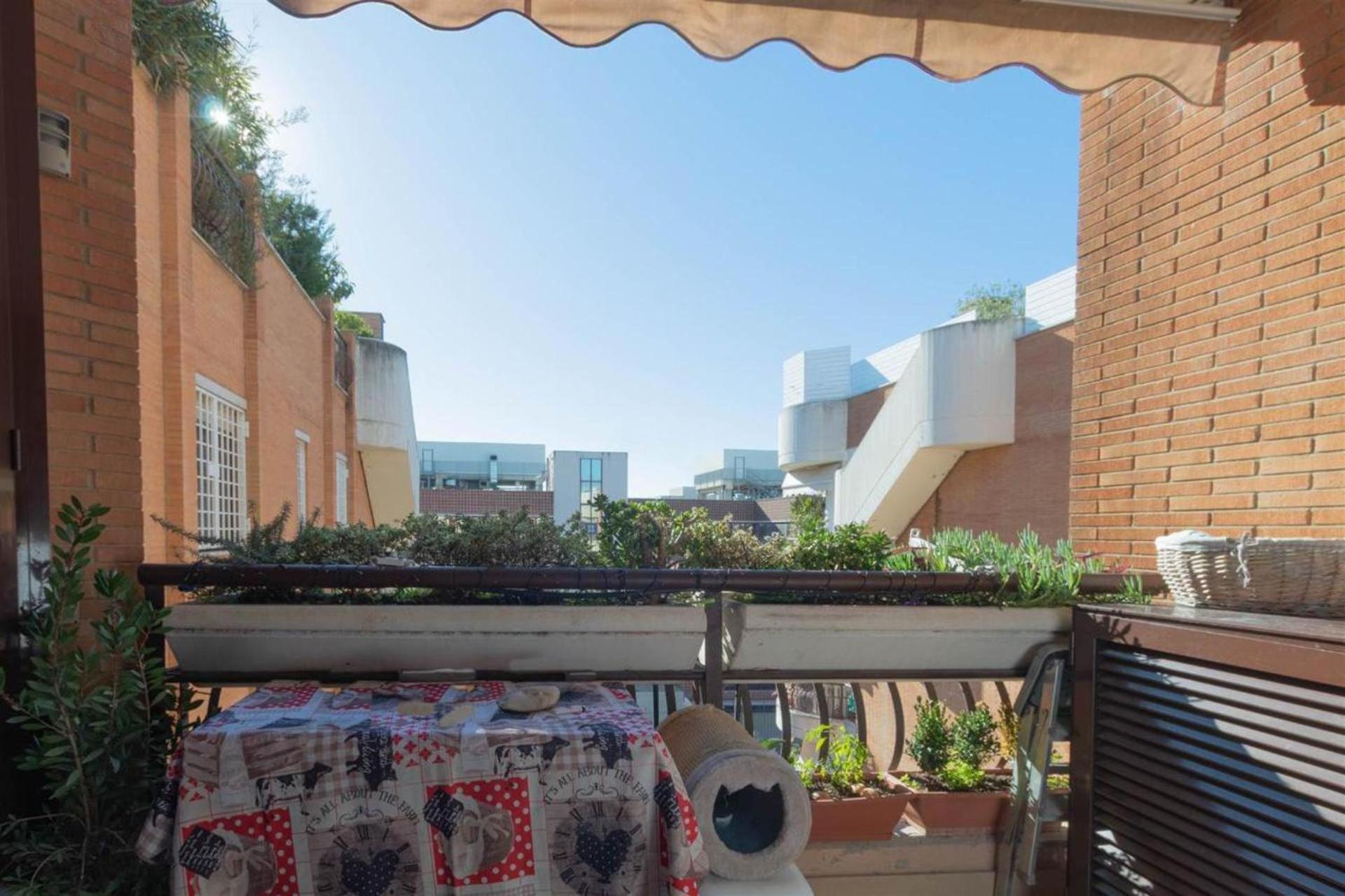 Beautiful 1-bed In Roma