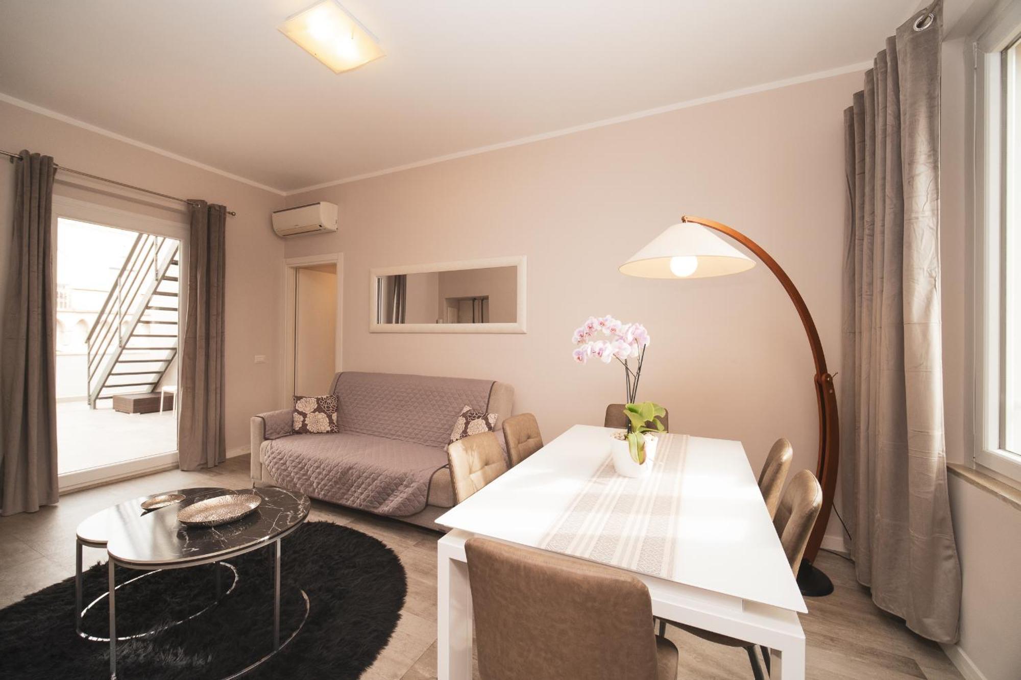 Apartment Venus Penthouse - Favoloso Attico In Pieno Centro A Rom