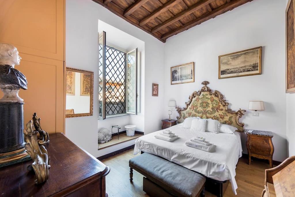Apartamento Piazza Navona Historical Palace *