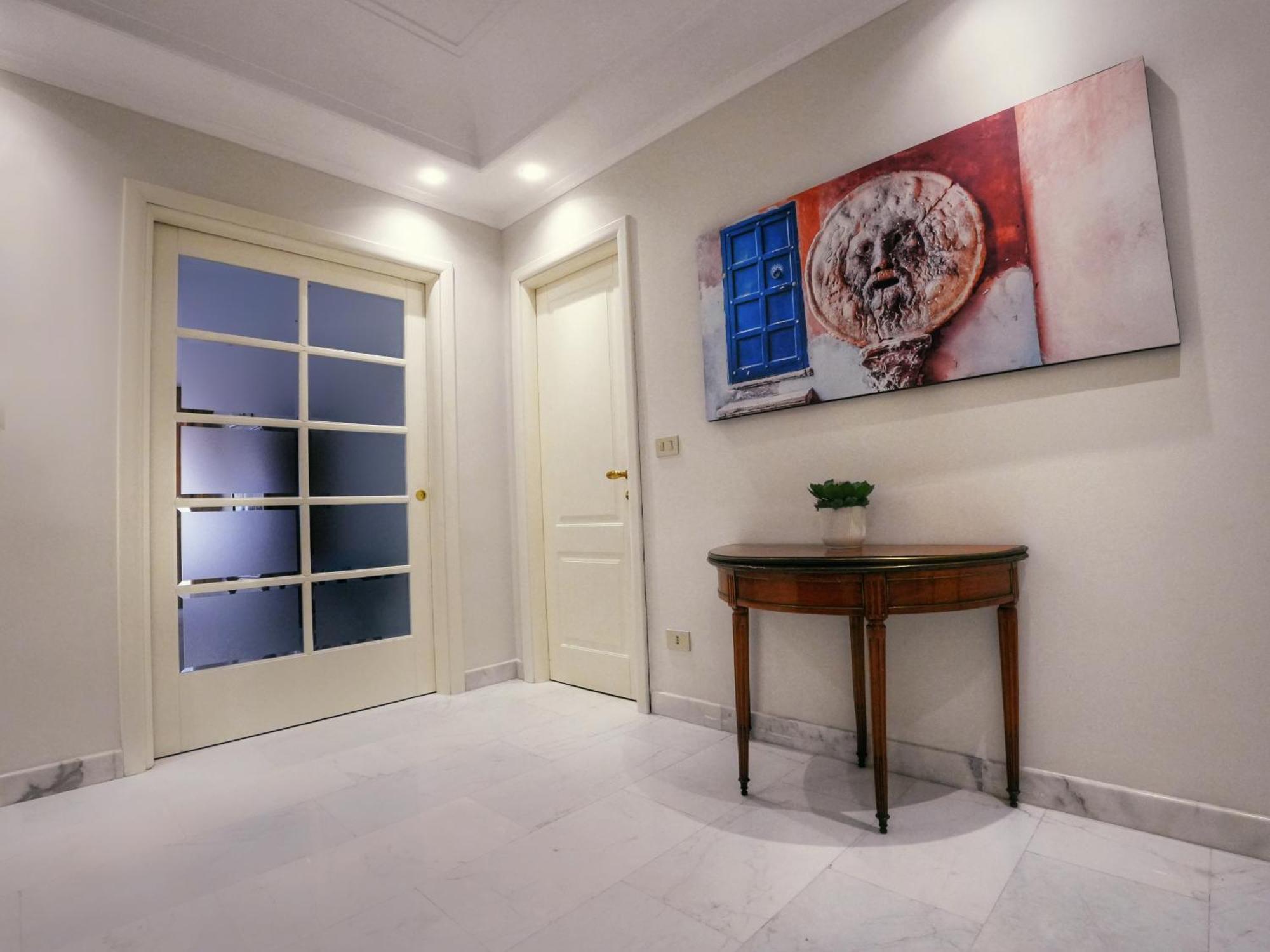 Vinyle Vatican Apartamento