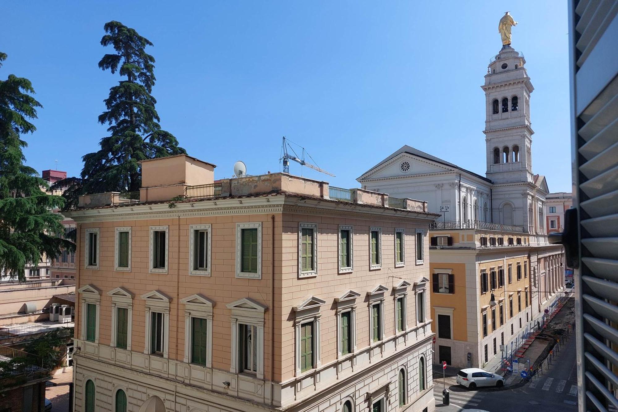 Square Della Liberta Roma