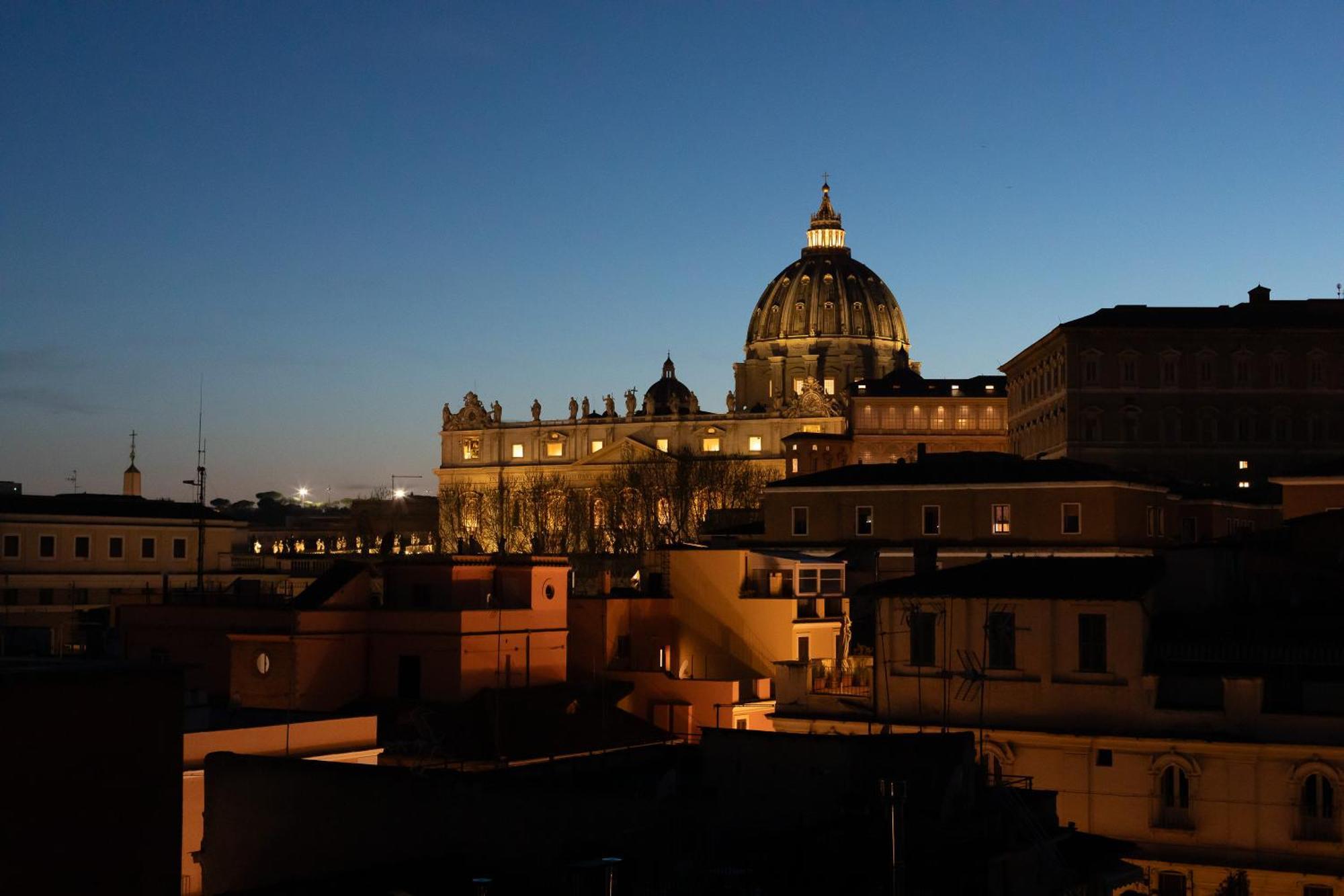 Penthouse In Exclusive Borgo Pio District Leilighet *