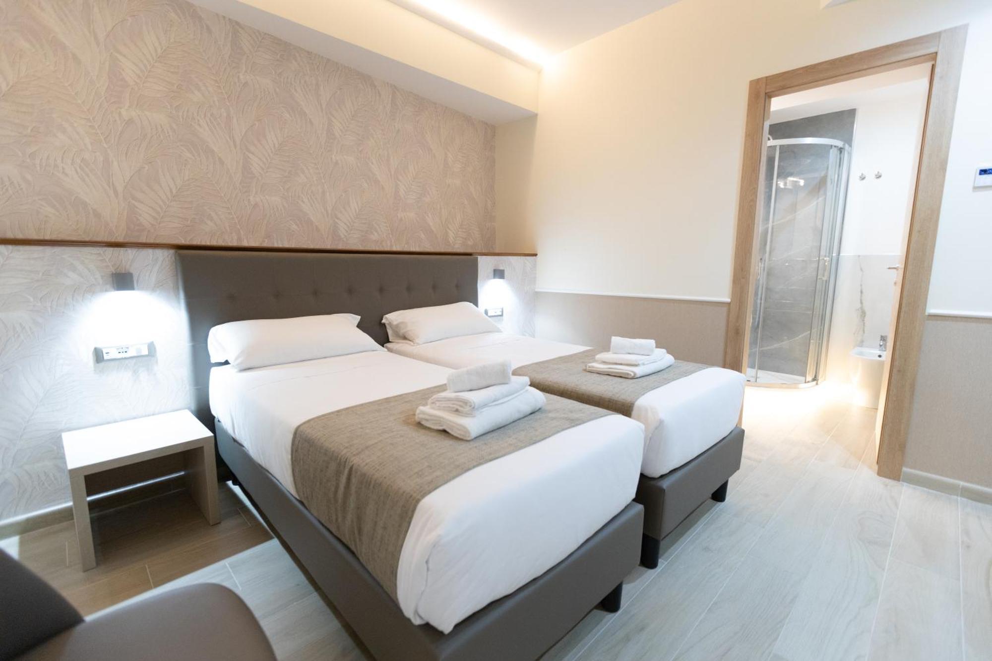 Maximus Hotel