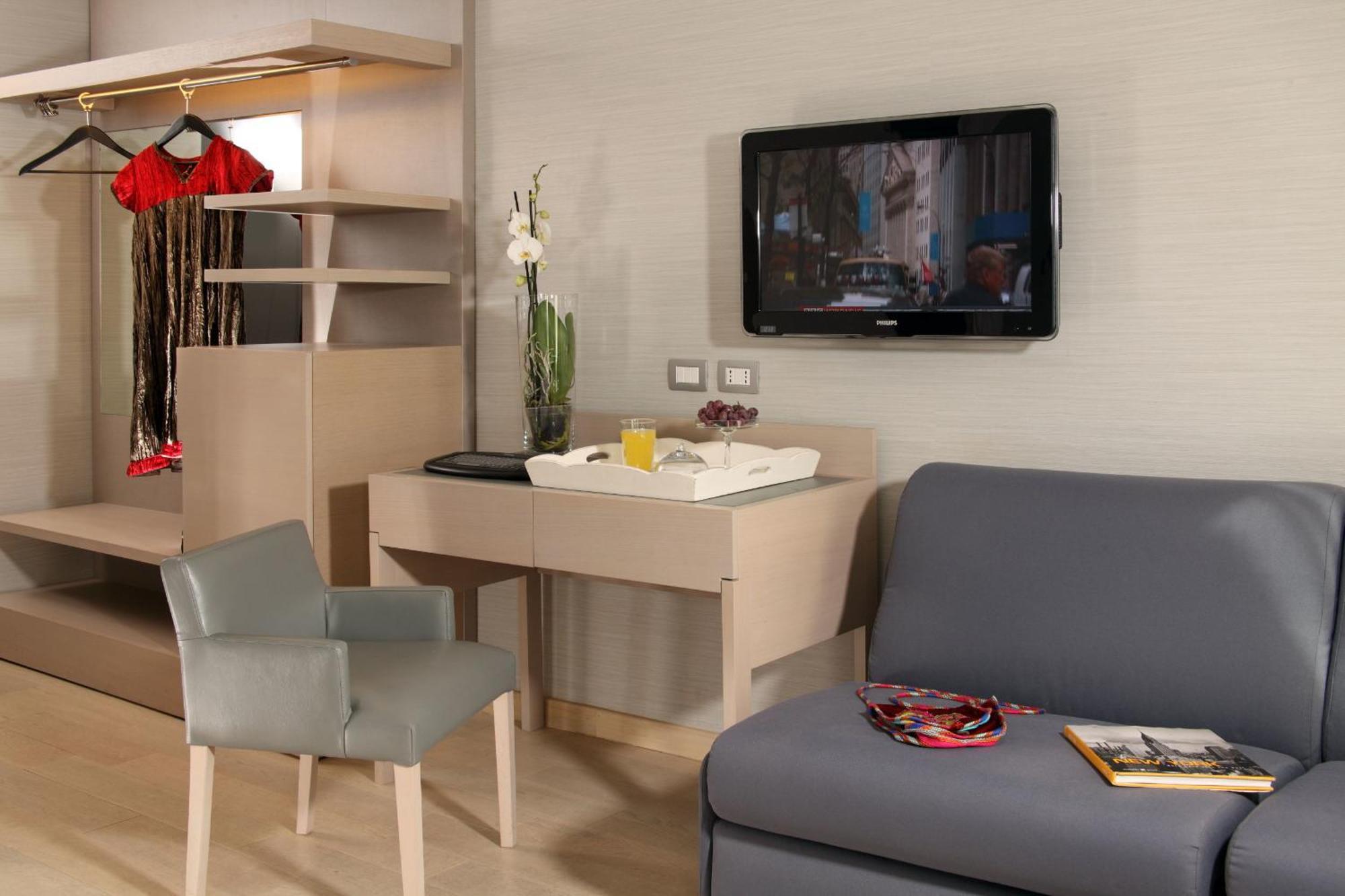 Hotel Adriano 3*
