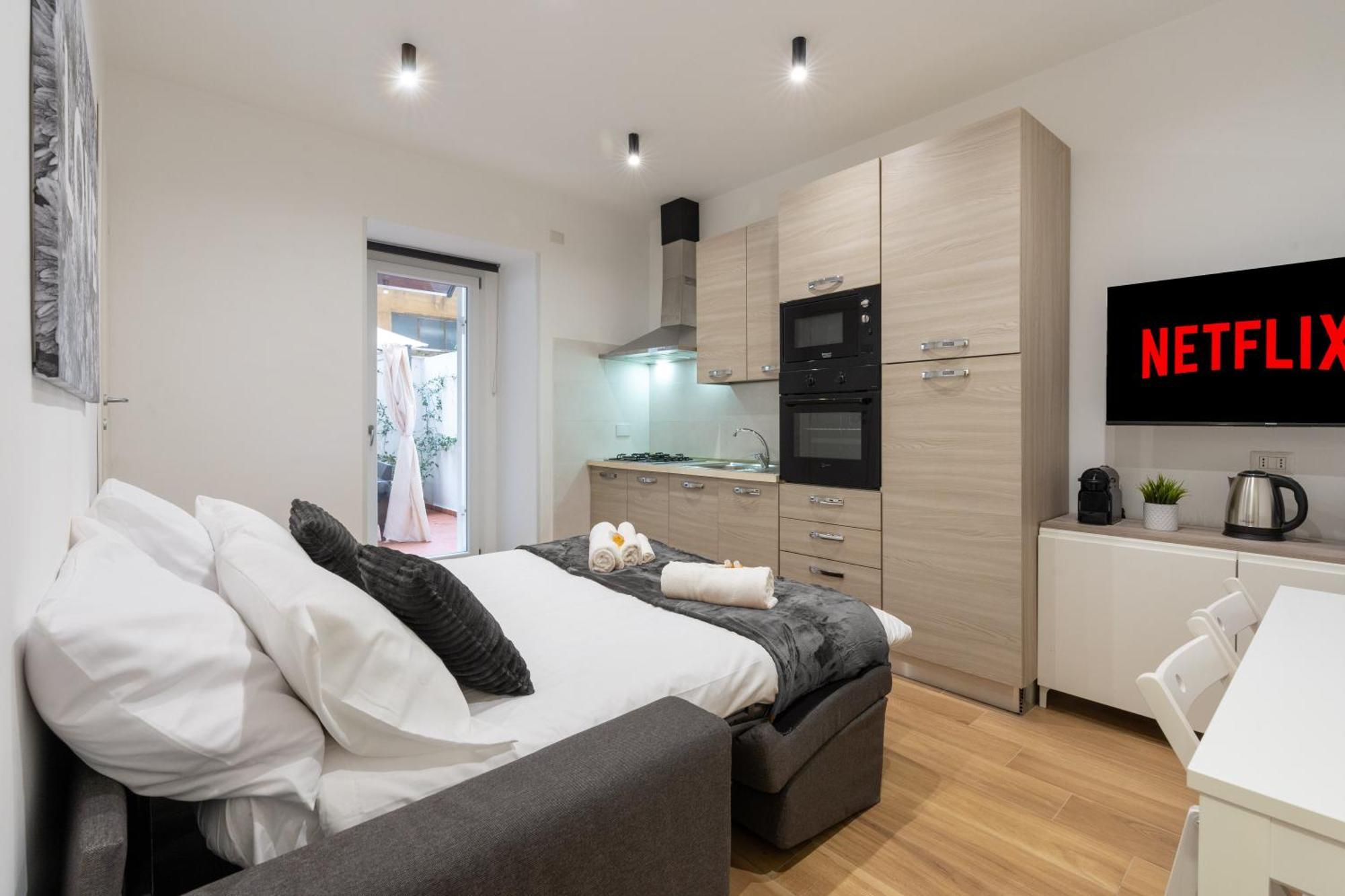{10 Minutes From Centre} Free Wi-fi & Netflix Roma