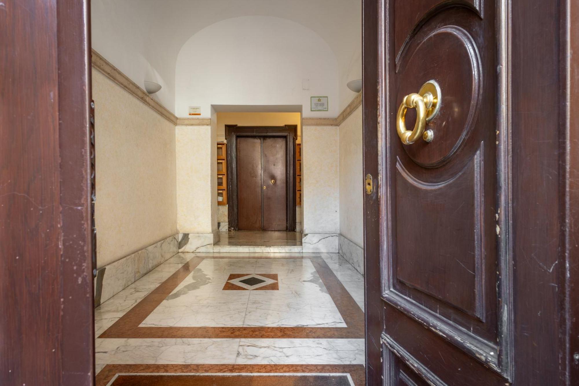 Your Elegant Loft At Termini Station * Roma