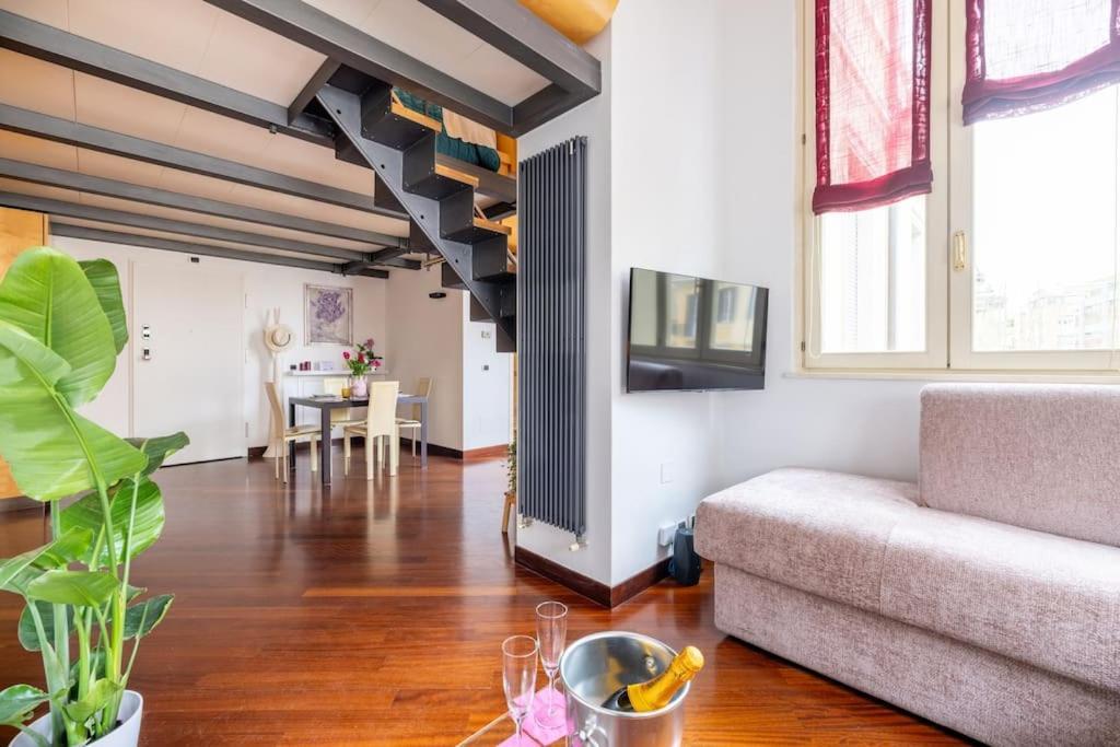 Nostromondo - Exclusive Loft - Split Level In Viale Parioli Appartamento *