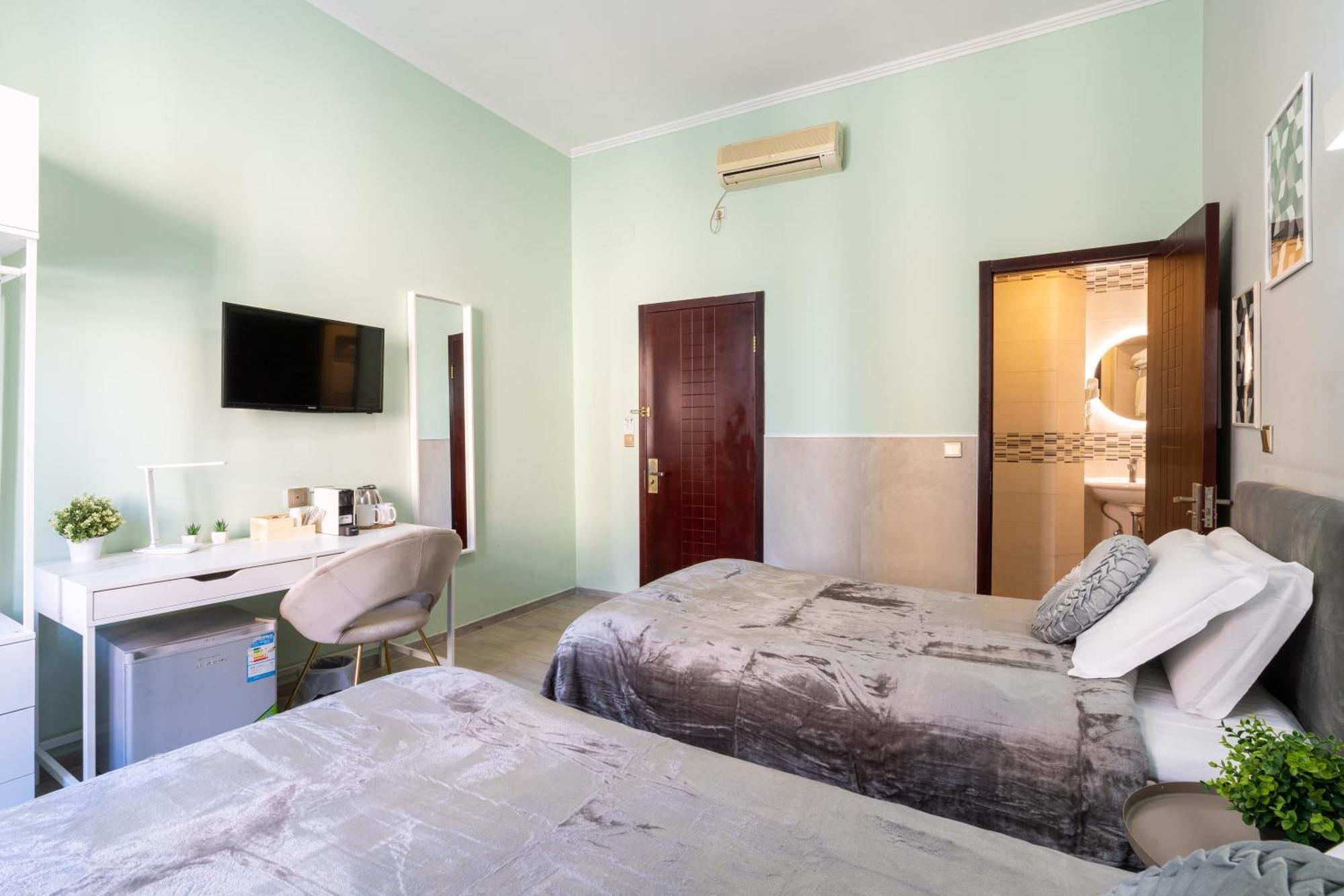 Leoni Di Giada Bed & Breakfast Roma