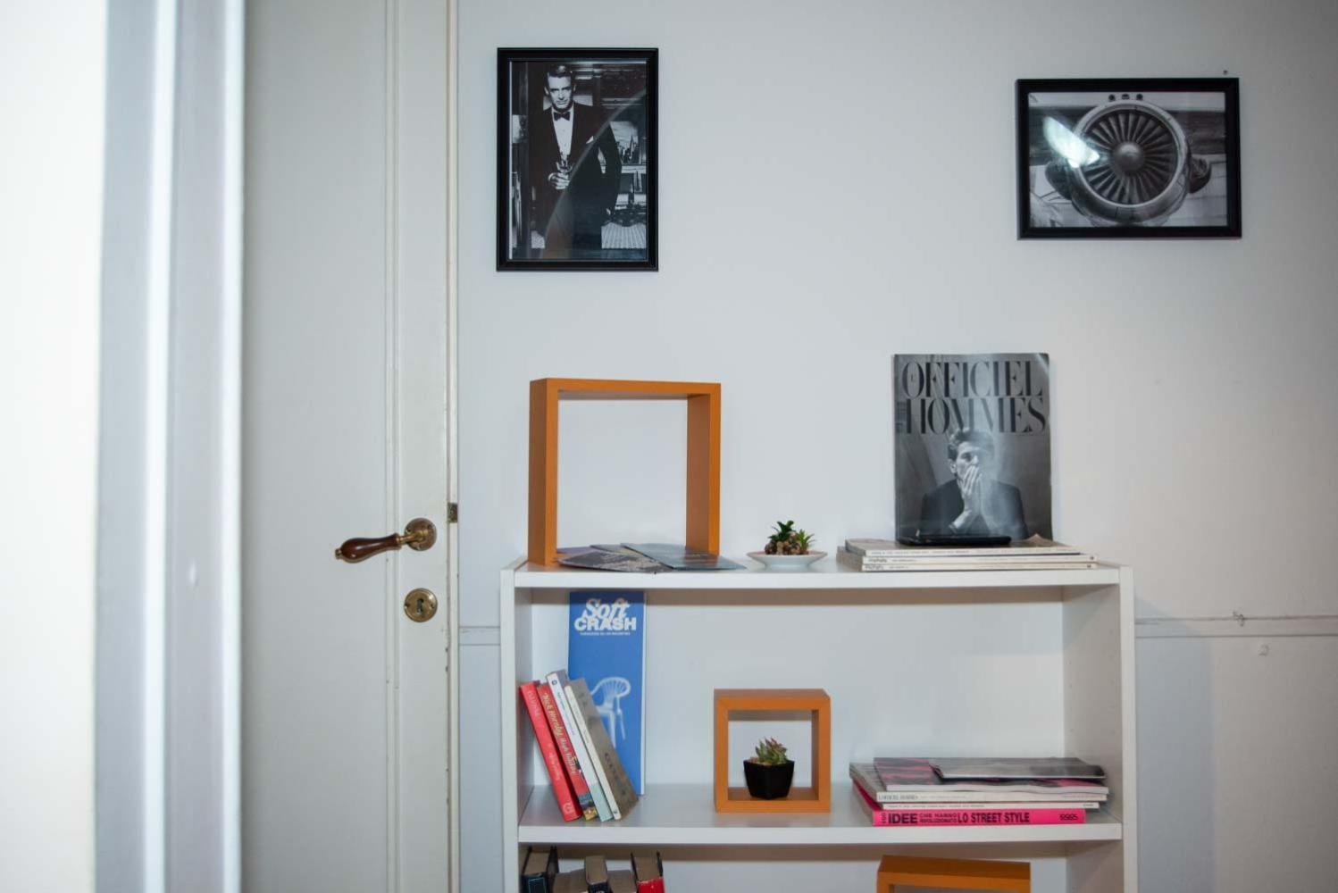Trio Apartment *