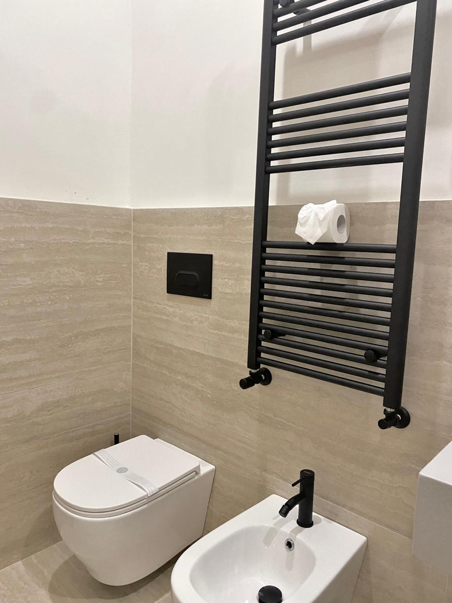 Veneto Suites By Supastays Casa de hóspedes *