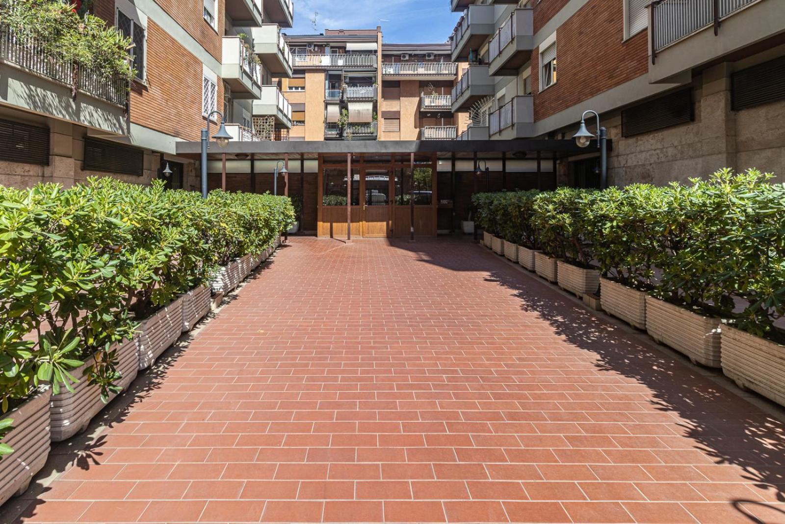 Apartment Tiburtina* * * * *-loft Rome
