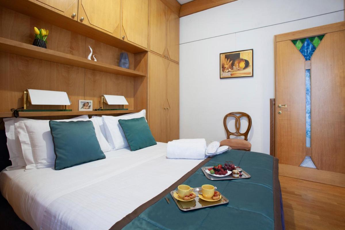 Apartment Harry's Bar Trevi Luxury - Sardegna Rom