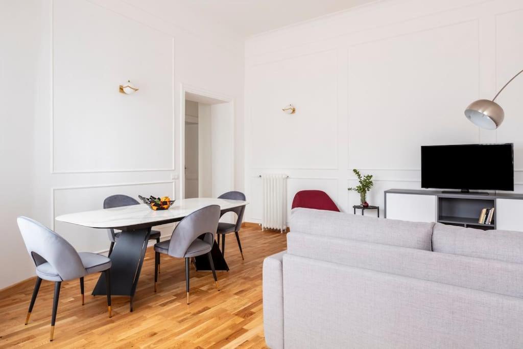 Sjr Luxury Trevi Fountain Apartment Rome