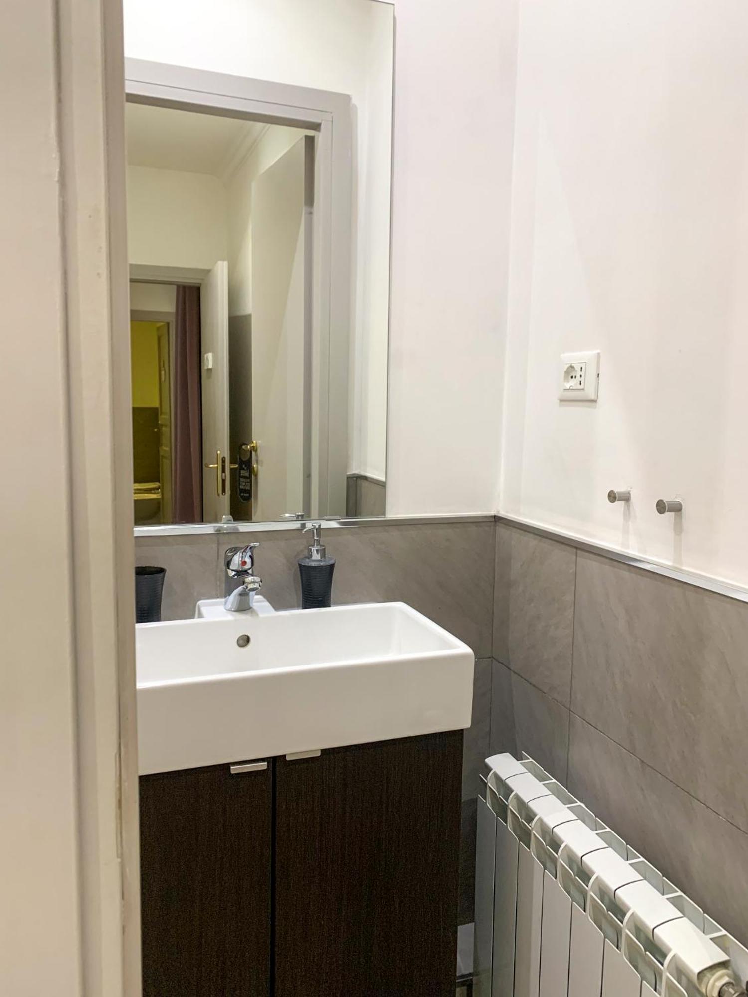 Biancorèroma Bed & Breakfast