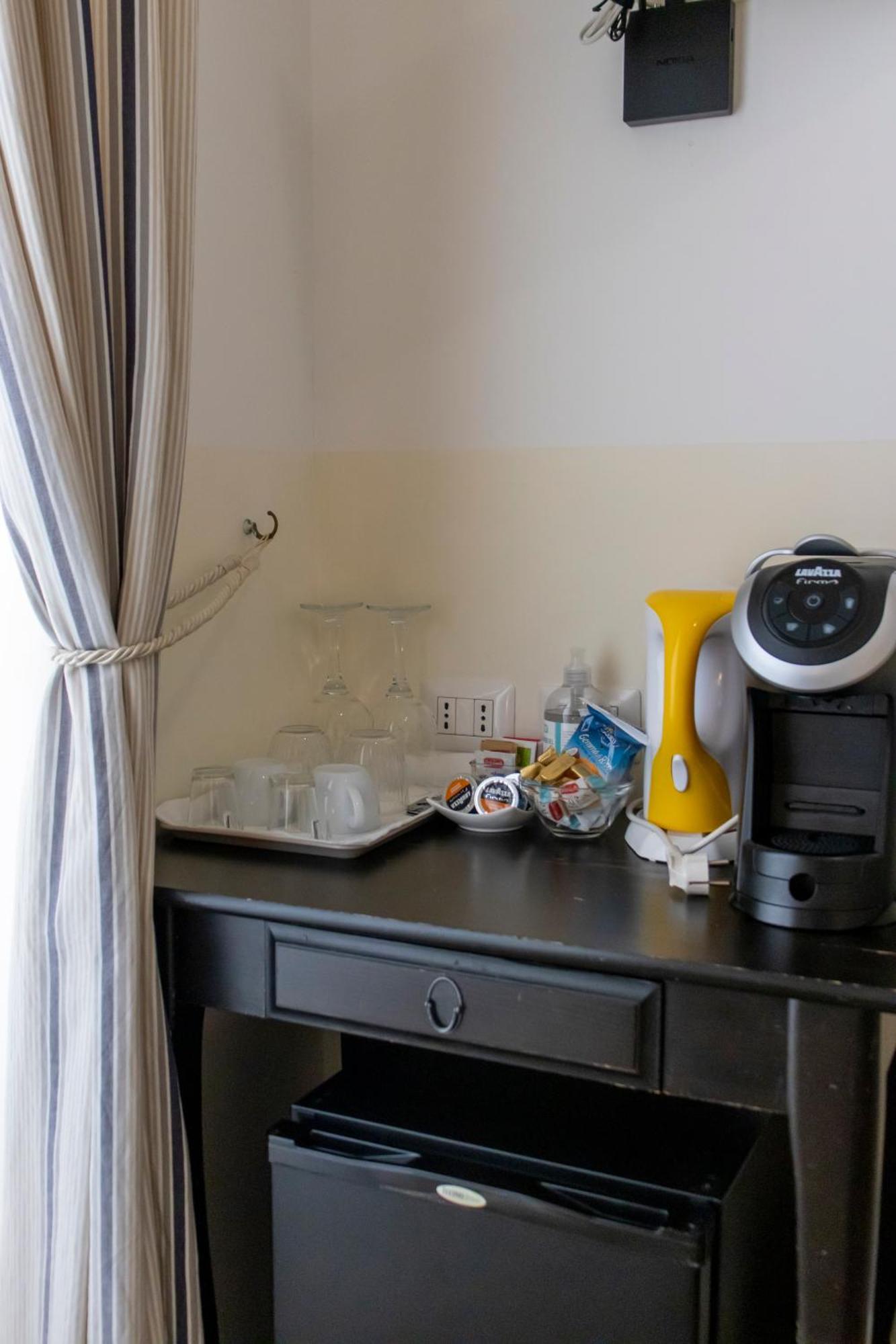 Biancorèroma Bed & Breakfast