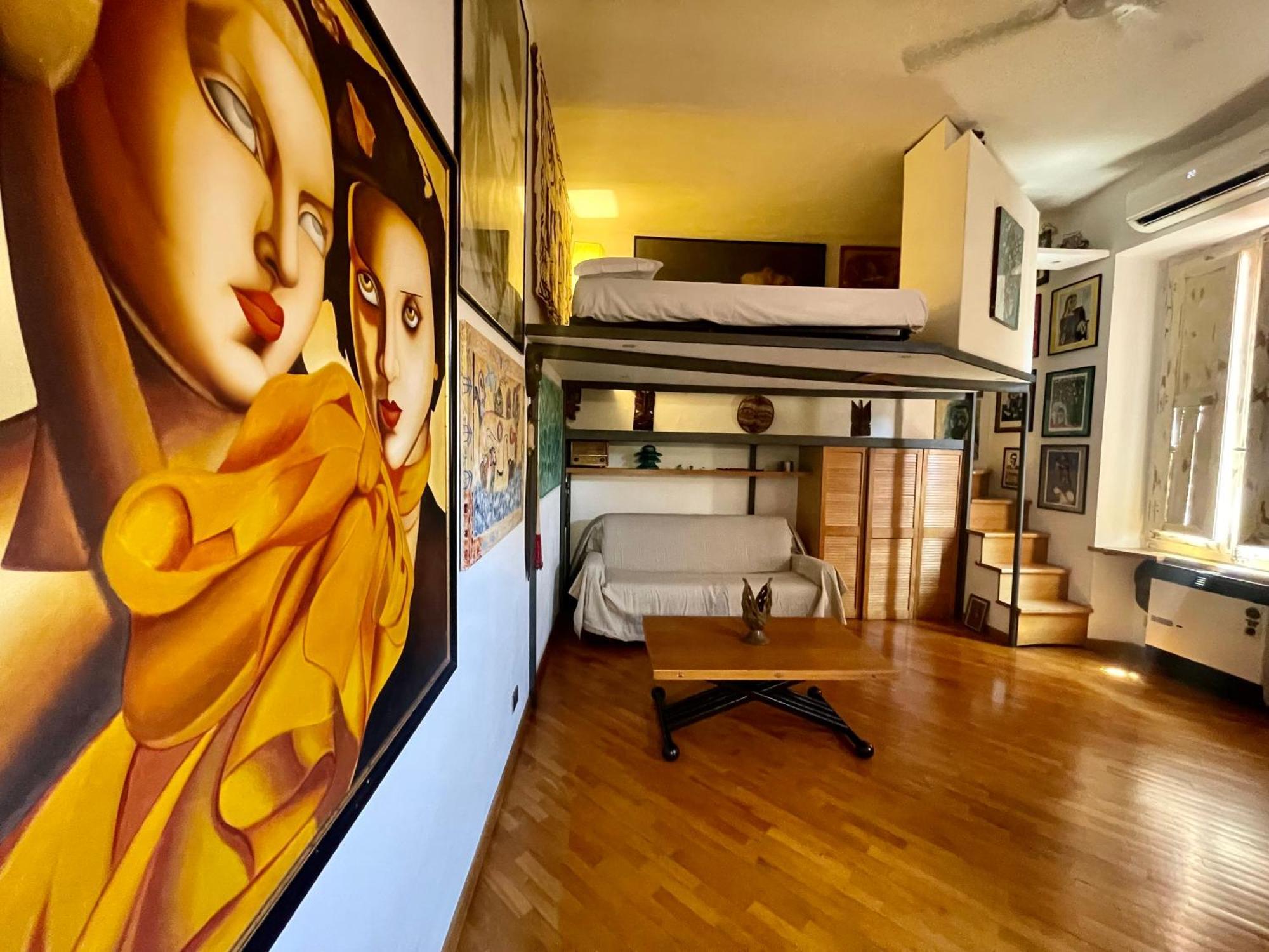 Our Arty Flat In Monti Roma