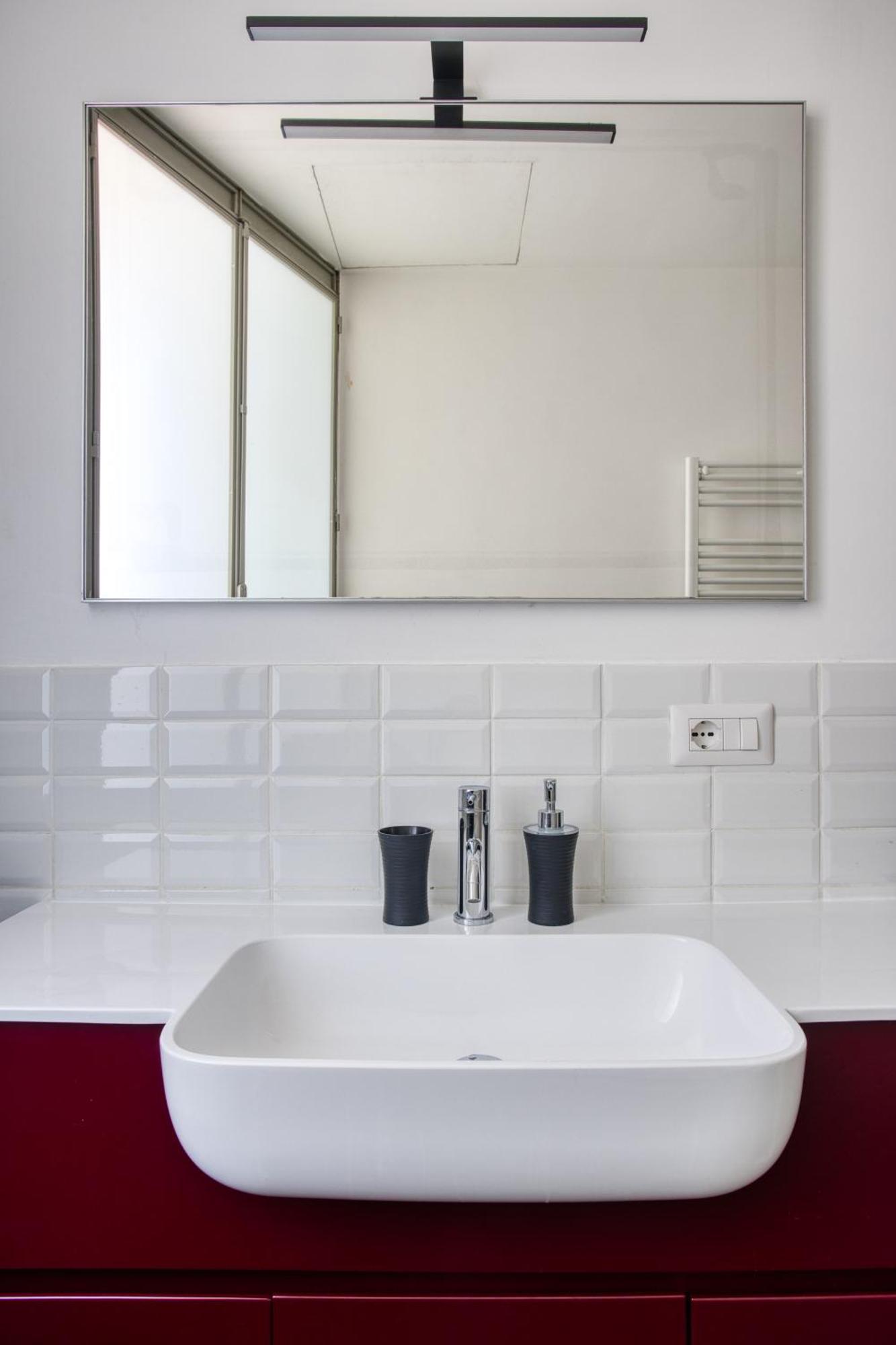 Clausim Domus: New Brightful Flat Next To The Vatican