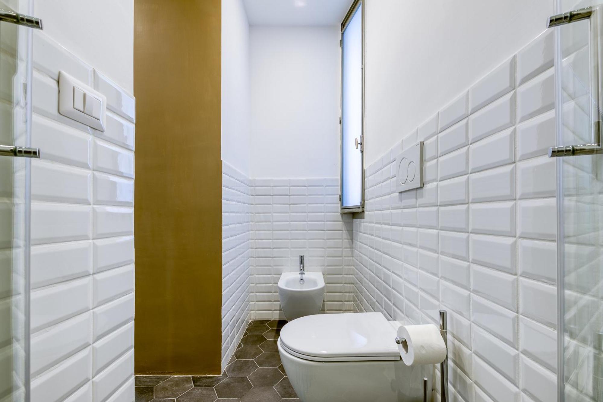 Apartment Clausim Domus: New Brightful Flat Next To The Vatican *