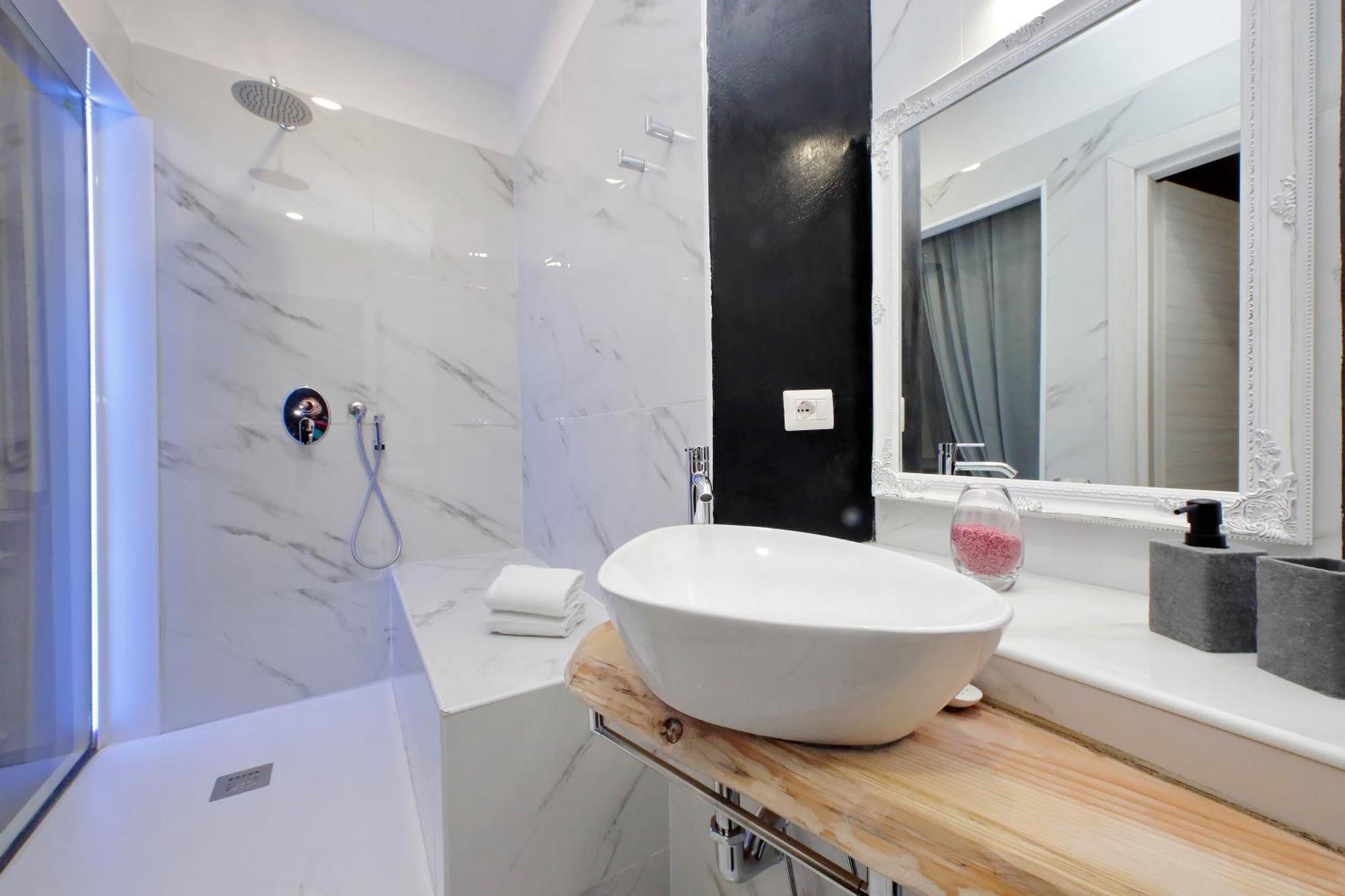 Appartamento Elegant And New 3 Bedrooms Near S. Peter!