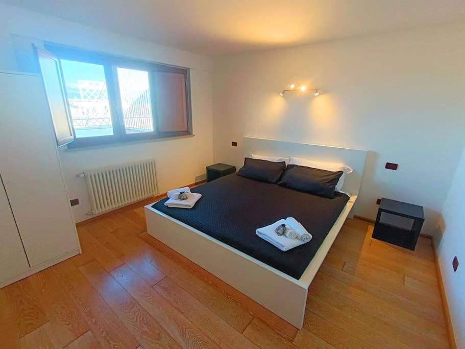 10 Min To Center Luxury Panoramic Penthouse Apartamento Roma