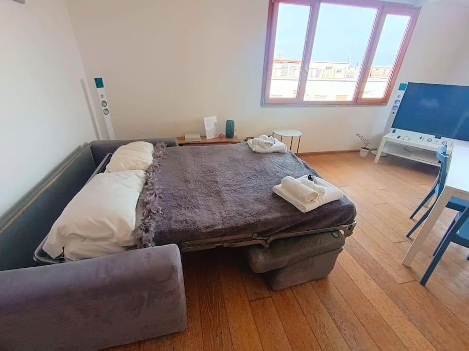 10 Min To Center Luxury Panoramic Penthouse Apartamento