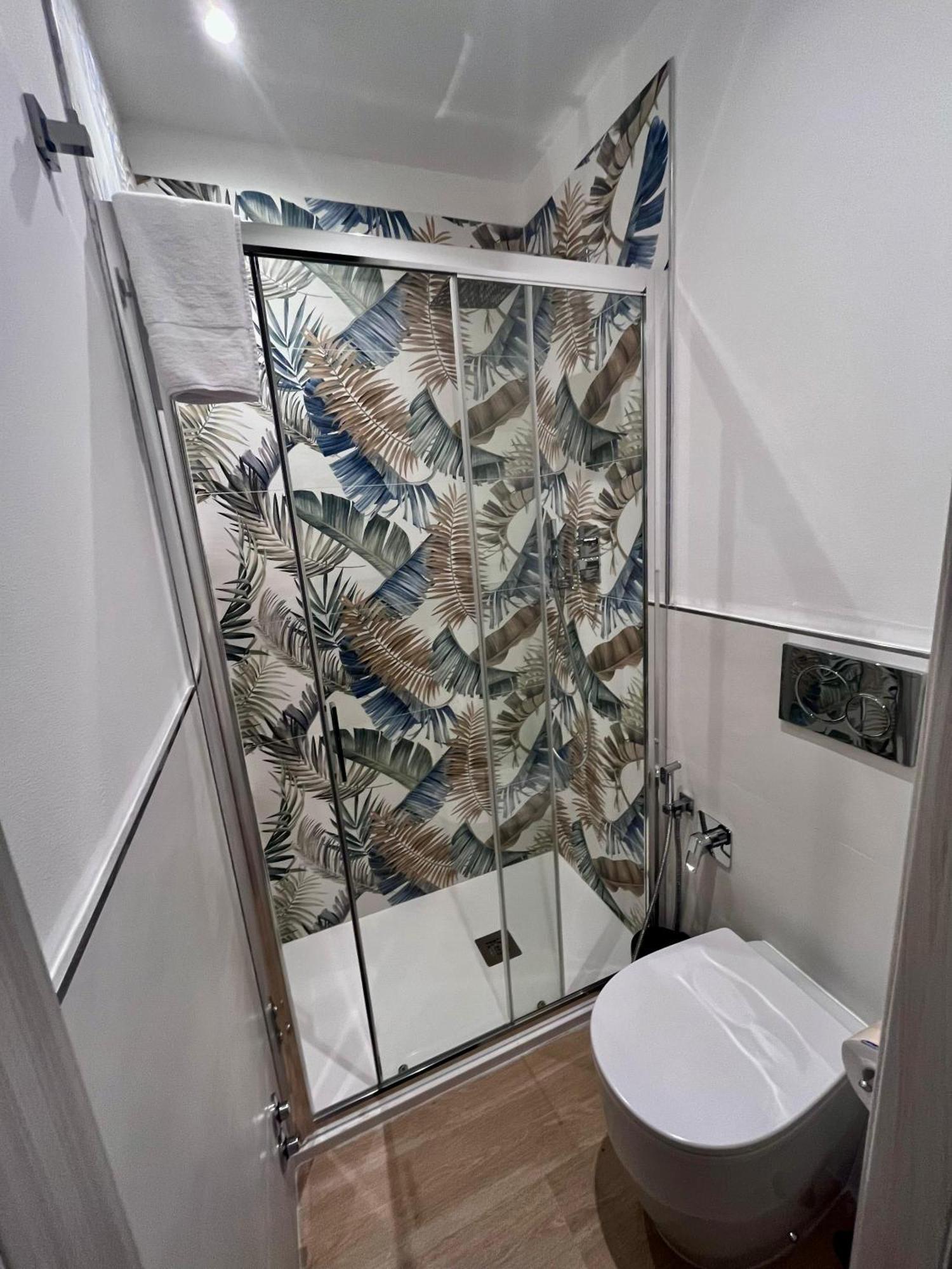 Domus Tiberina Hotel 2*
