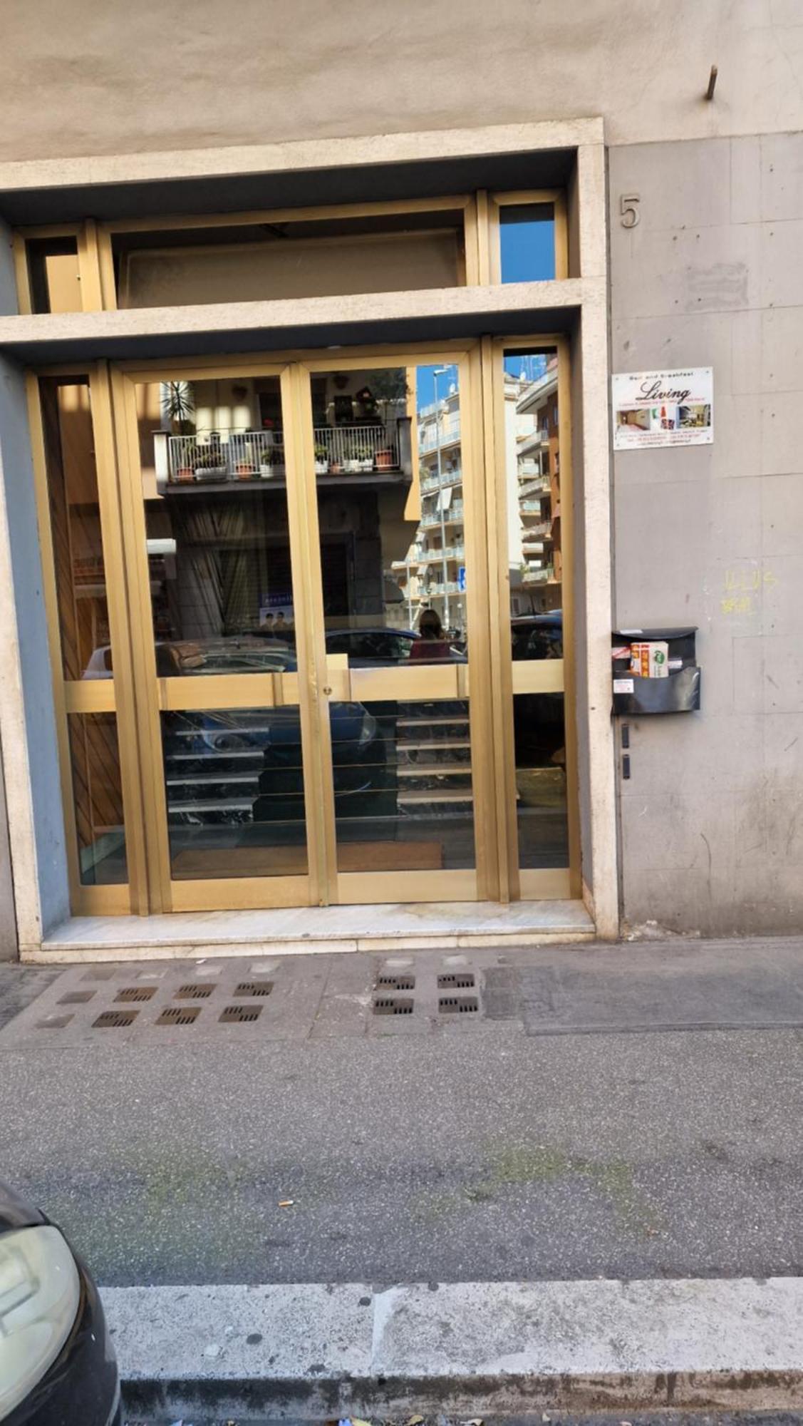 Living Bed and breakfast Roma
