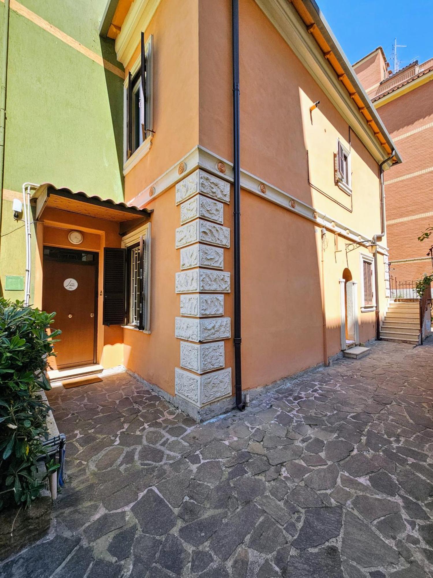 Leon Modern Near Subway - Ground Floor Appartamento Roma