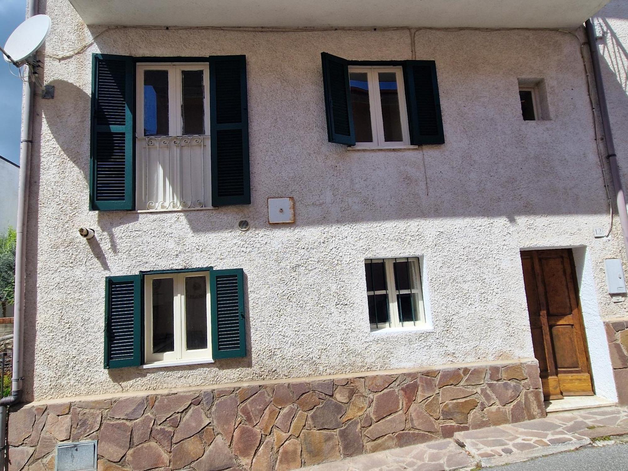Holiday home Casaremo *