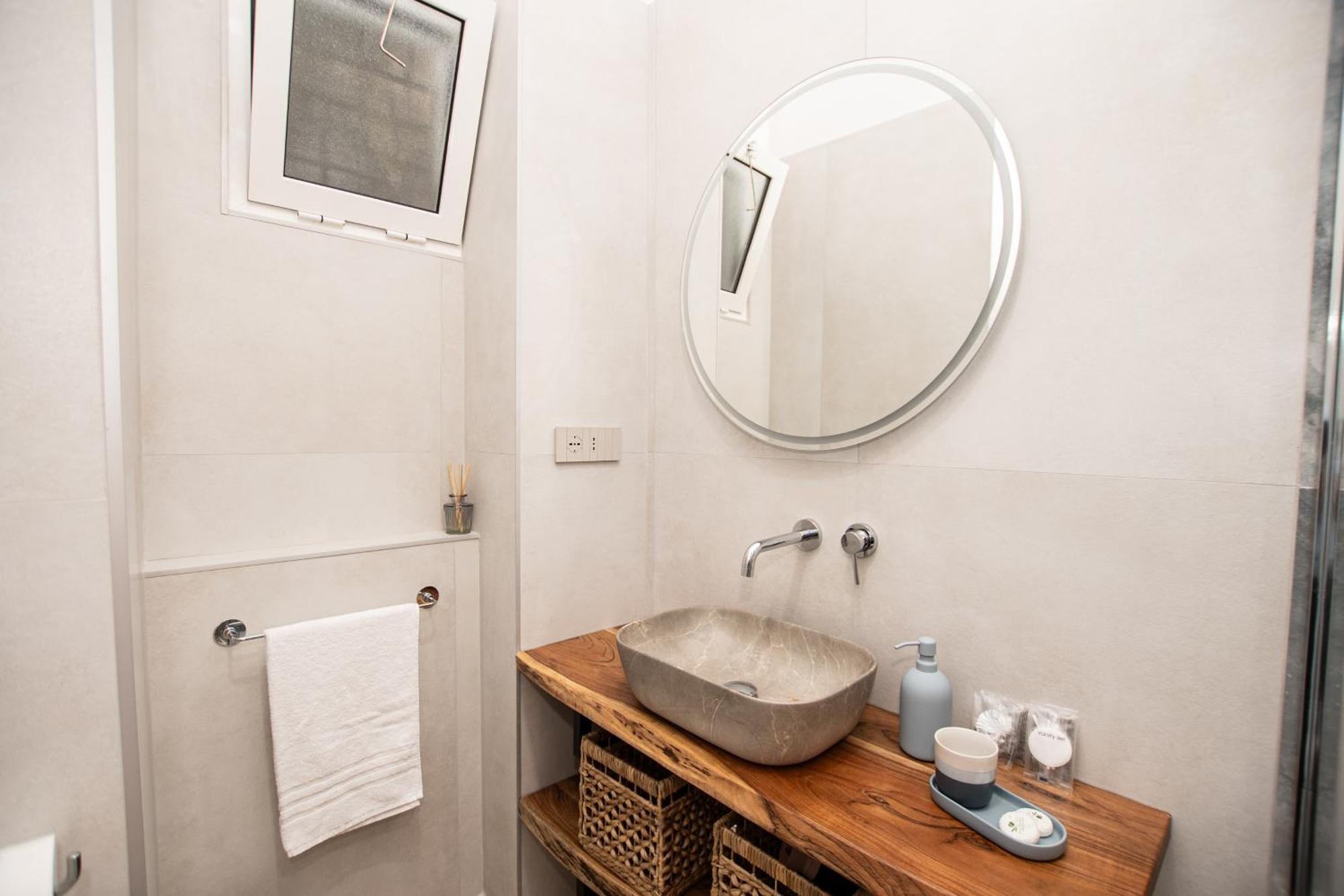 Leon Modern Near Subway - Ground Floor Appartamento Roma