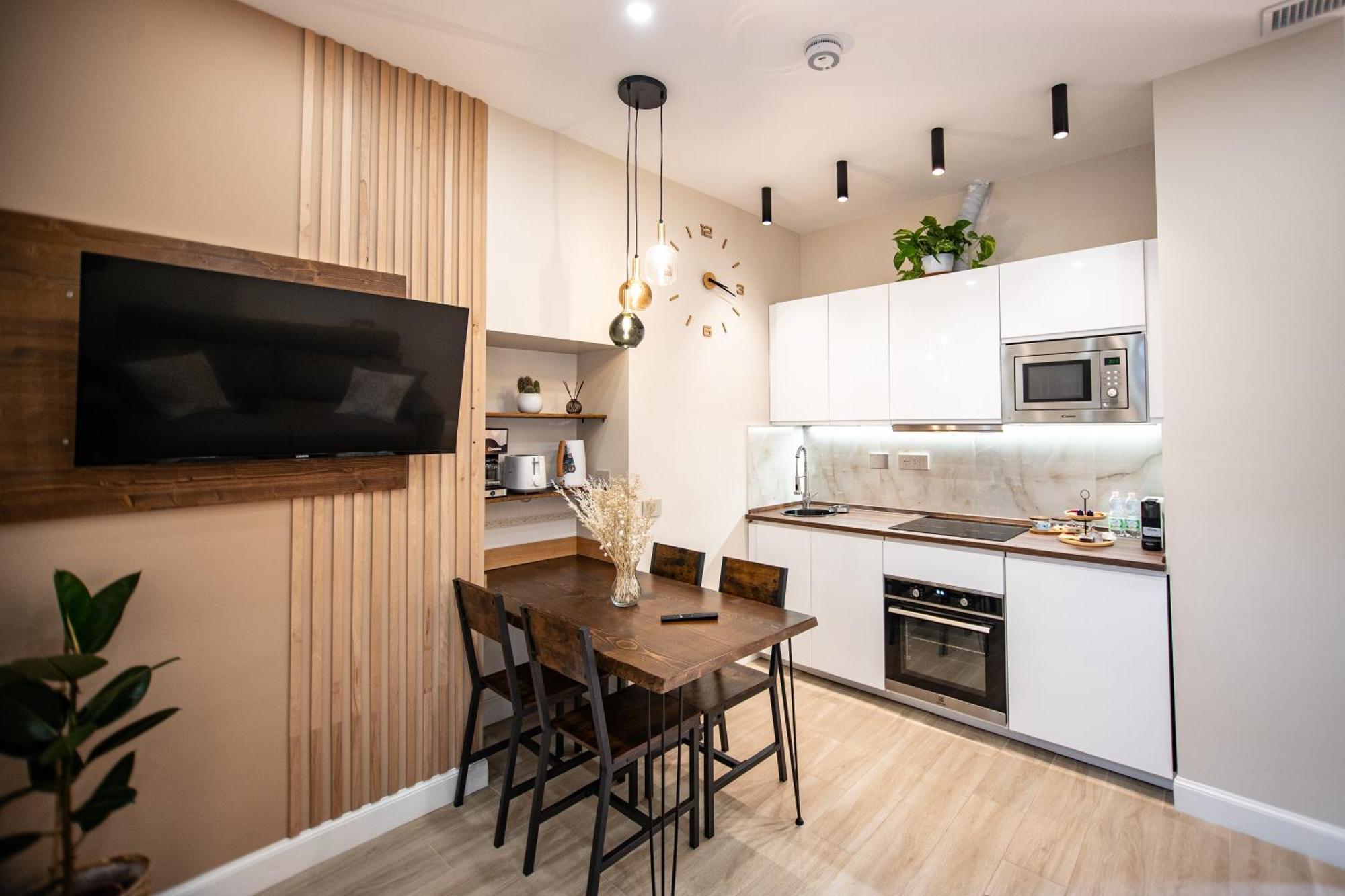 Leon Modern Near Subway - Ground Floor Appartamento Roma