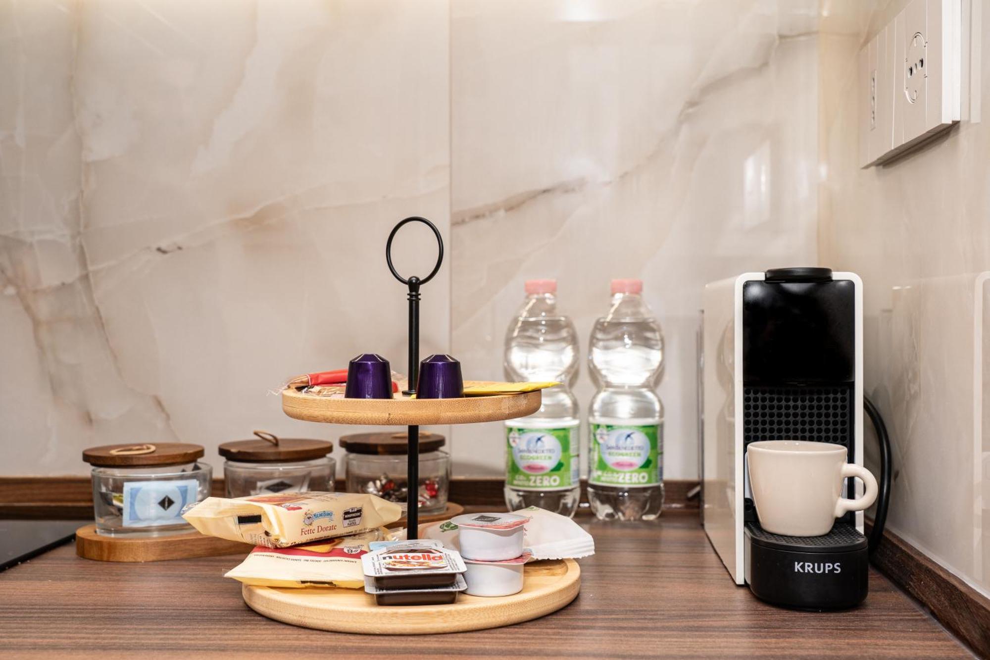 Leon Modern Near Subway - Ground Floor Appartamento Roma