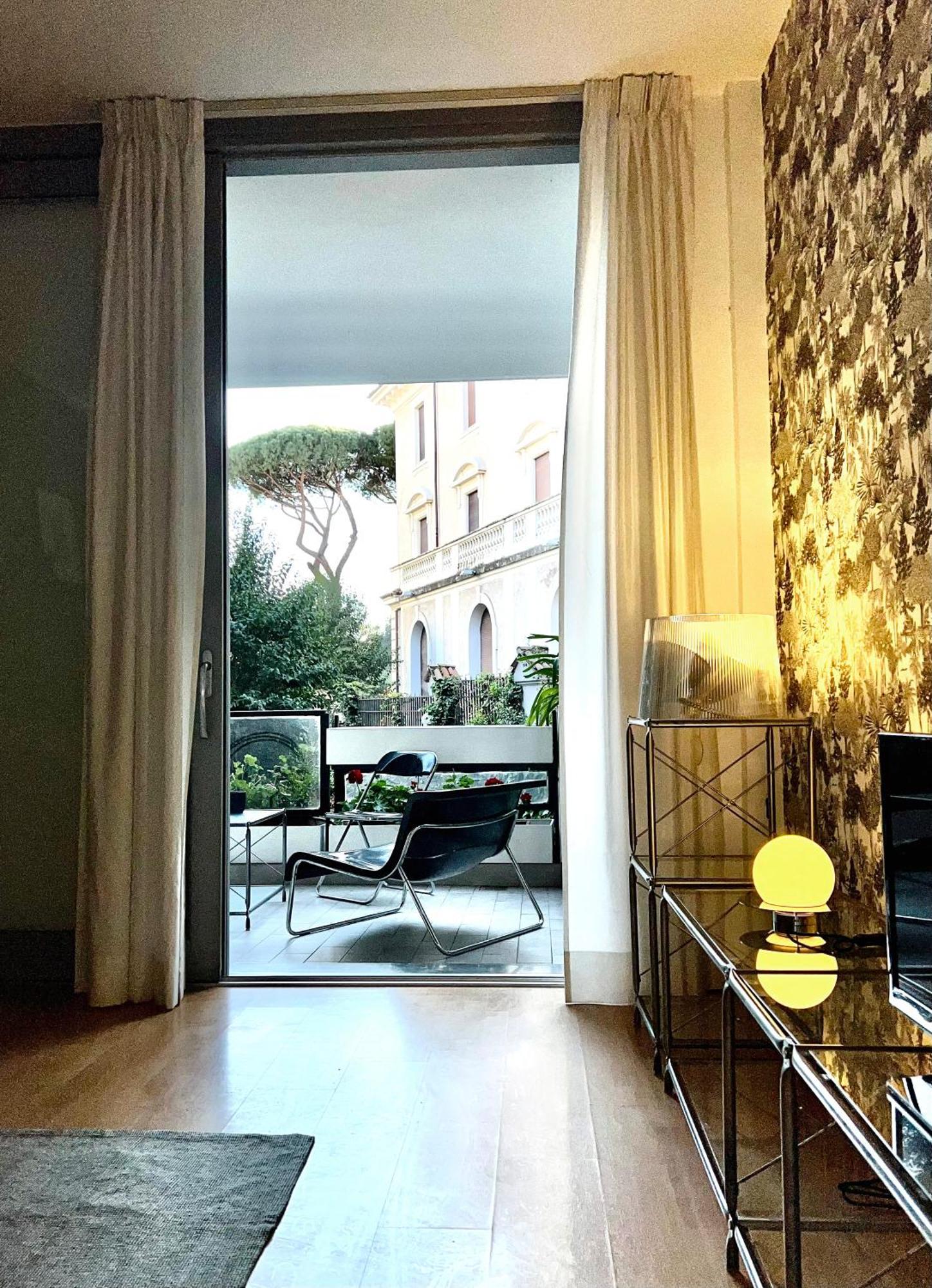 Borghese Apartment