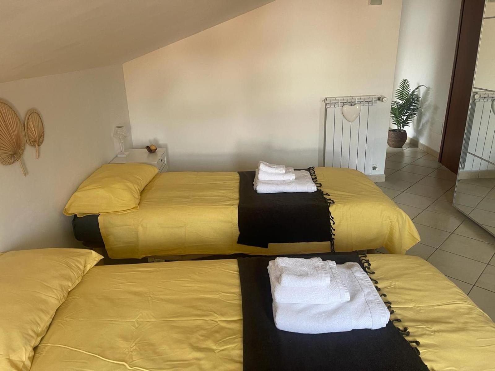 House 93 Apartamento