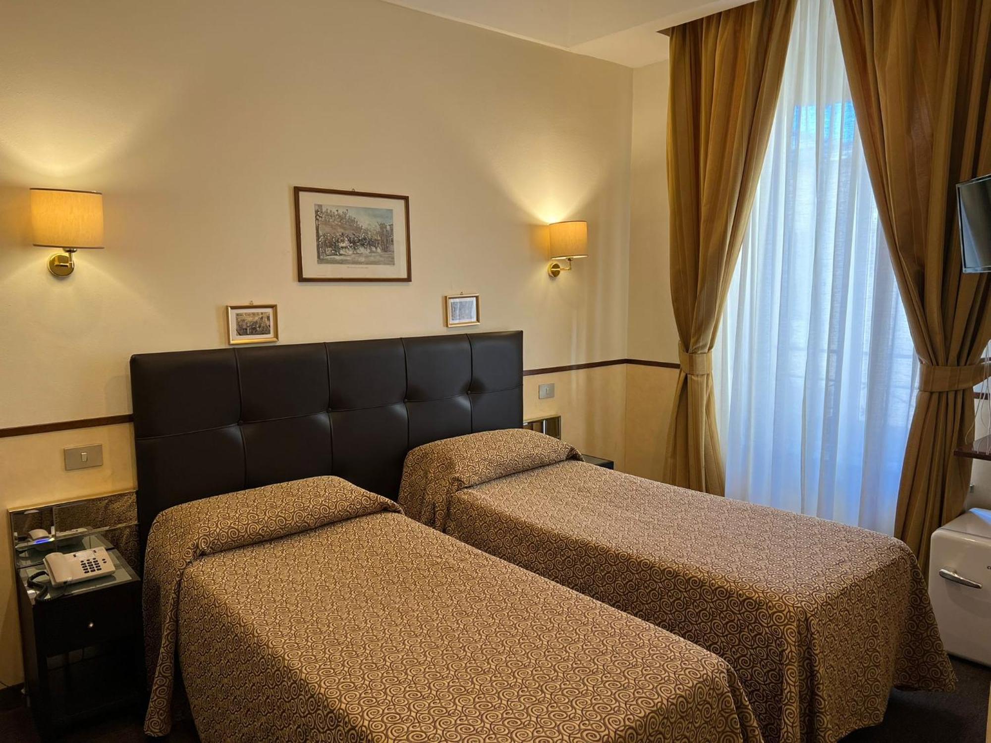 Hotel Garda 3*